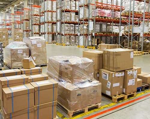warehouse-cargo-cropped global shipping