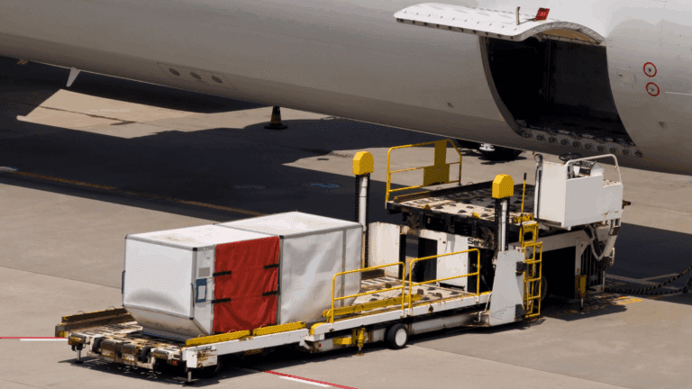 廈門包板協議：保障往返歐美長途空運艙位