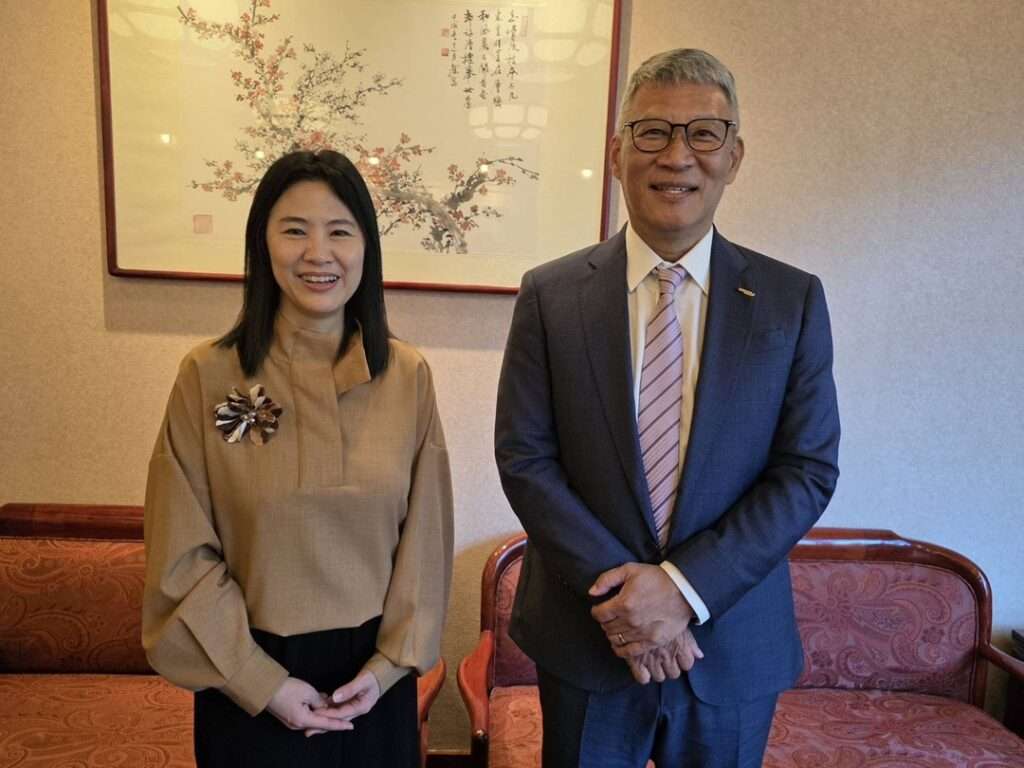 Catherine Chien, Chairwoman of Dimerco Express Group, and Jeffrey Shih, the CEO of Dimerco Express Group
