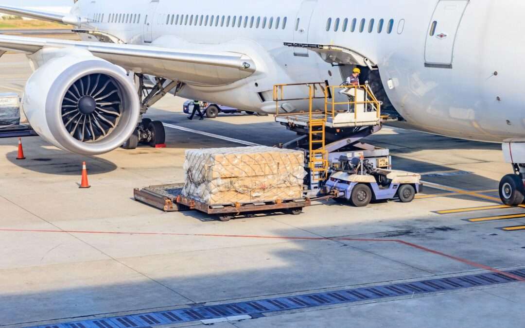 助力全球頂尖半導體設備製造商,降低 95% 空運貨損
